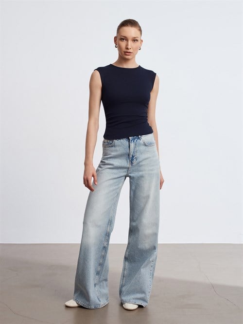 Wholesale Womens Dark Navy Side Gathered T-Shirt