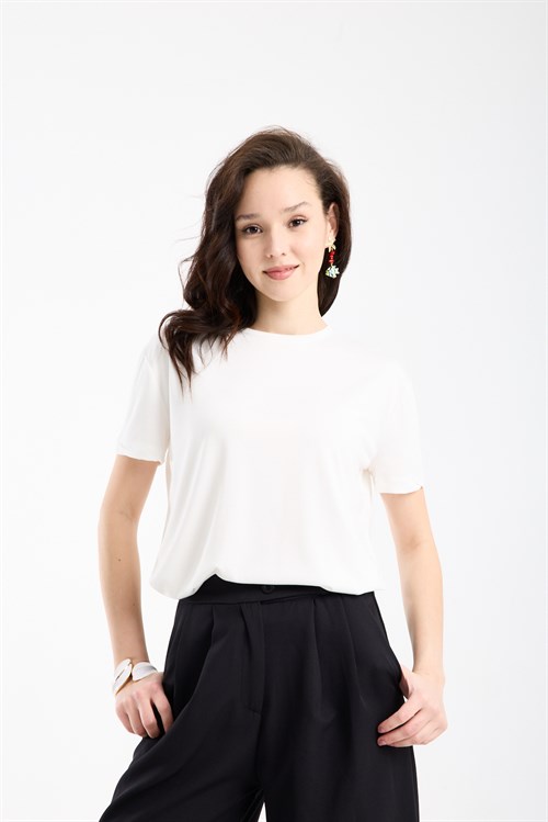 Wholesale Womens Ecru Basic T-Shirt