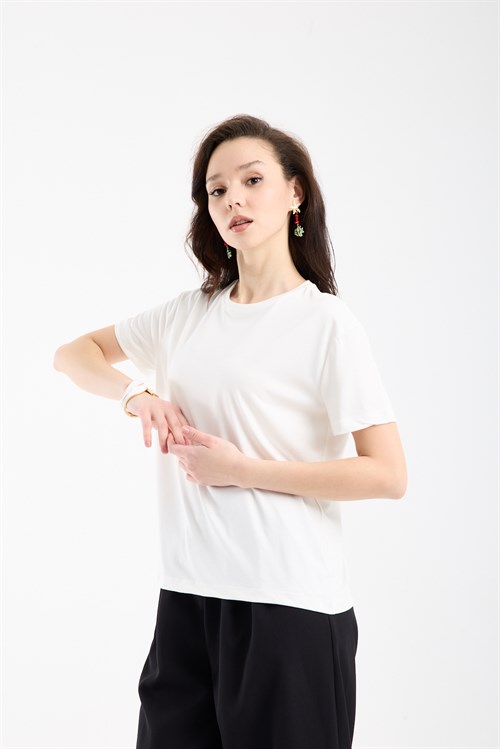 Wholesale Womens Ecru Basic T-Shirt