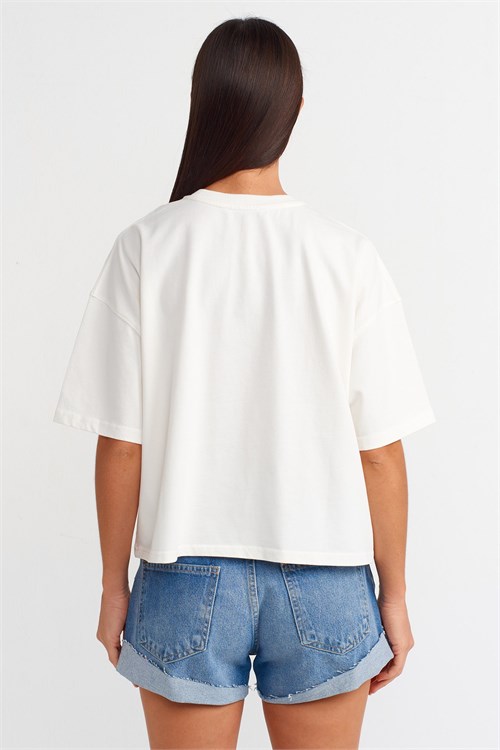 Wholesale Womens Ecru Crew-Neck Basic T-Shirt