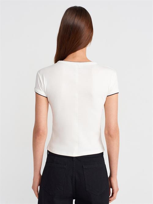 Wholesale Womens Ecru Crew-Neck T-Shirt with Contrast Trim