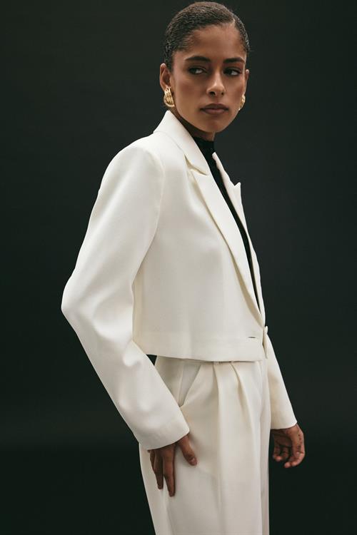 Wholesale Womens Ecru Cropped Blazer with Notched Collar