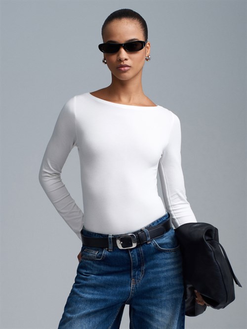 Wholesale Womens Ecru Scoop-Neck Bodysuit