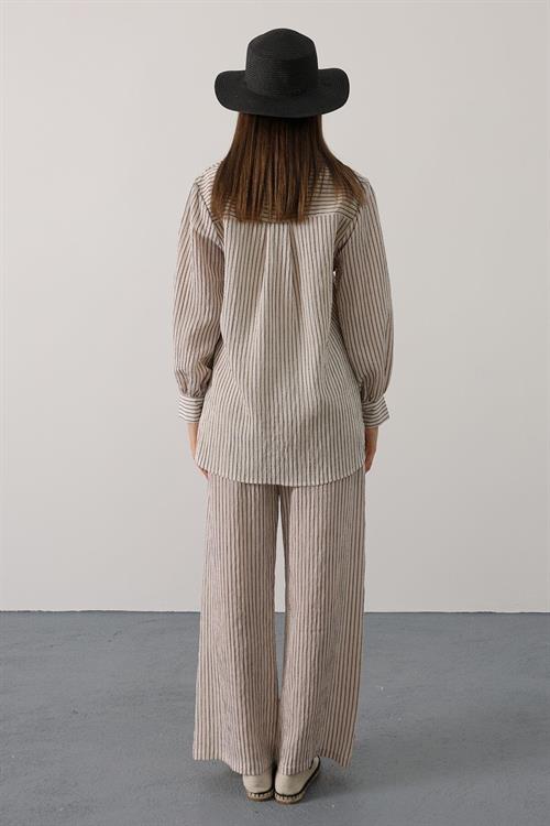 Wholesale Womens Ecru Striped Two-Piece Set – Shirt and Pants