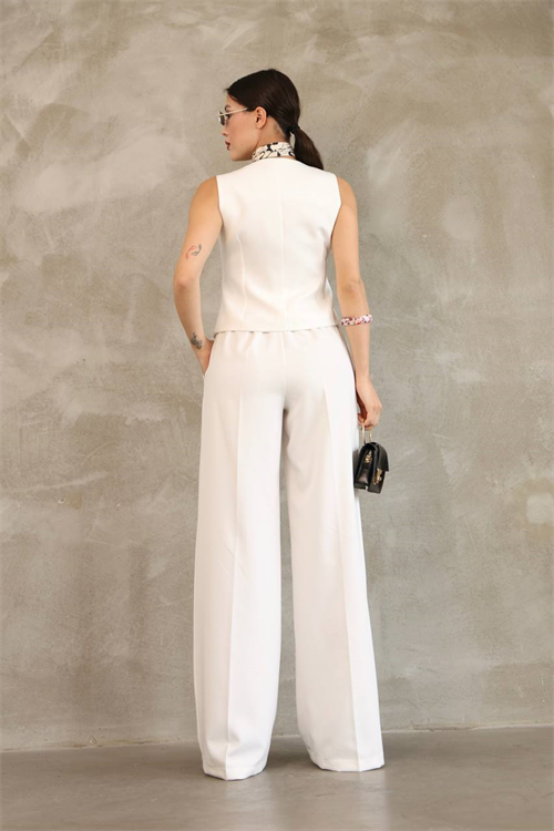 Wholesale Womens Ecru Two-Piece Suit 