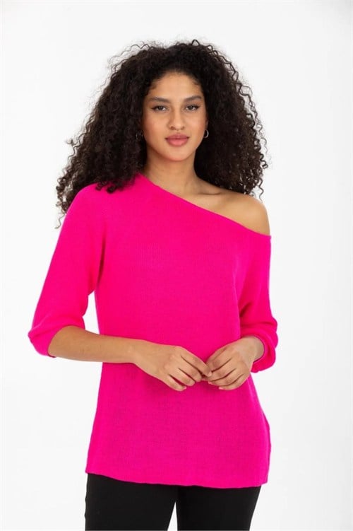 Wholesale Womens Fuchsia Boat-Neck Mercerized Knit Sweater with Raglan Sleeves