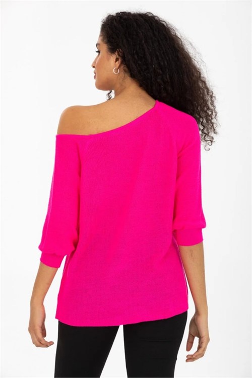 Wholesale Womens Fuchsia Boat-Neck Mercerized Knit Sweater with Raglan Sleeves
