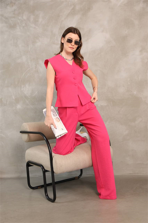 Wholesale Womens Fuchsia Two-Piece Suit 