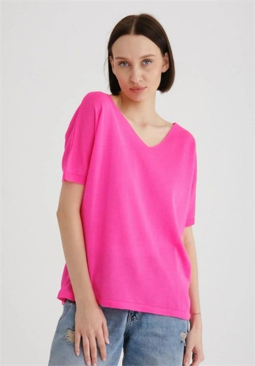 Wholesale Womens Fuchsia V-Neck Mercerized Knit Sweater with Short Sleeves