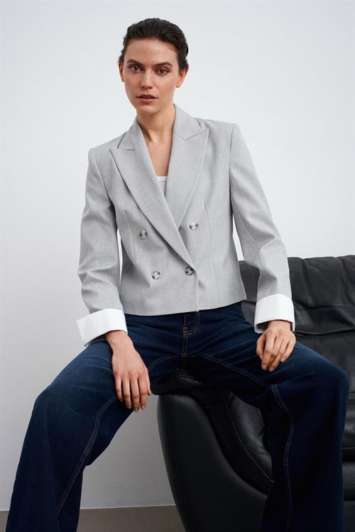 Wholesale Womens Gray Cuffed Crop Blazer