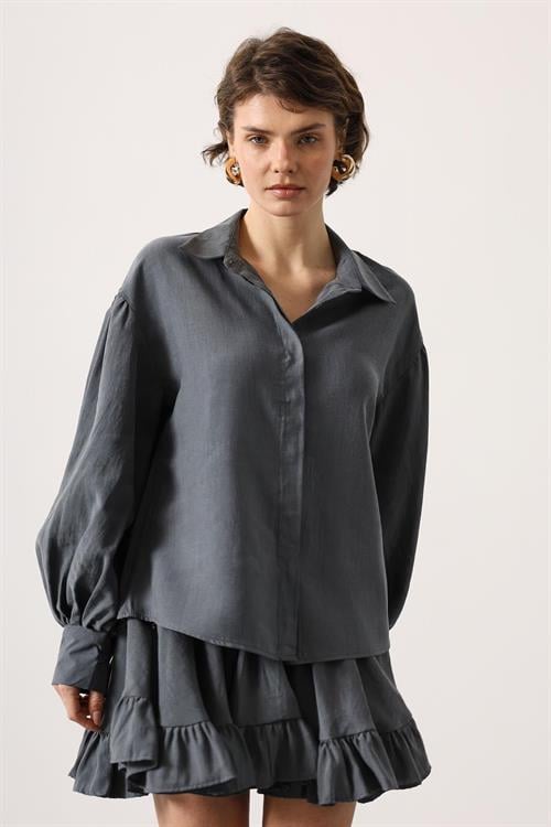 Wholesale Womens Gray Oversized Shirt with Bishop Sleeves