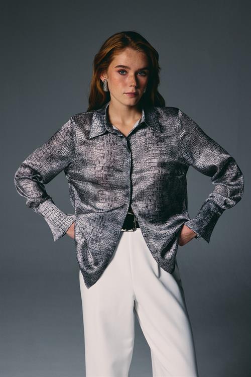 Wholesale Womens Gray Patterned Shirt with Wide Cuffs