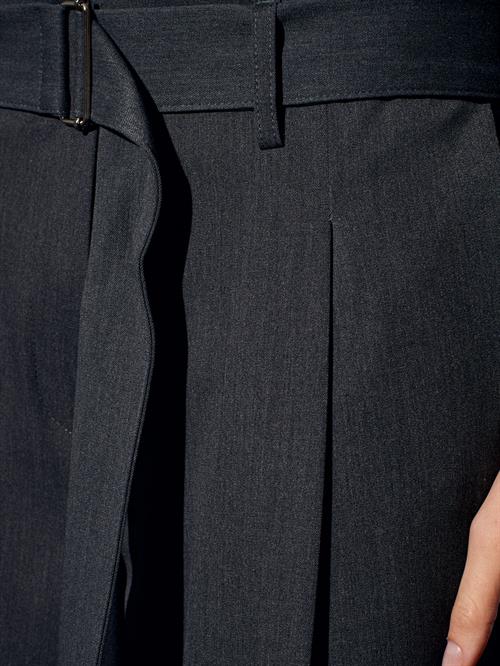 Wholesale Womens Gray Pleated Wide Leg Trousers with Belt