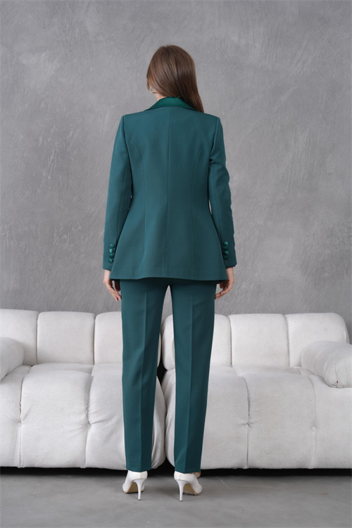 Wholesale Womens Green Plus Size Three-Piece Suit 