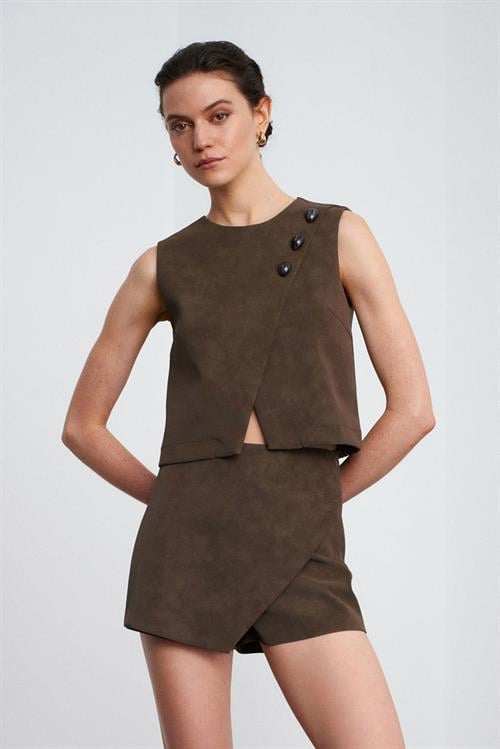 Wholesale Womens Khaki Asymmetrical Skorts