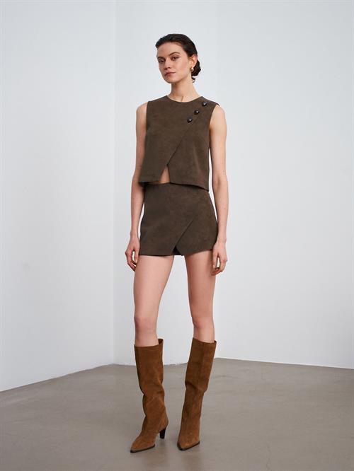 Wholesale Womens Khaki Asymmetrical Skorts