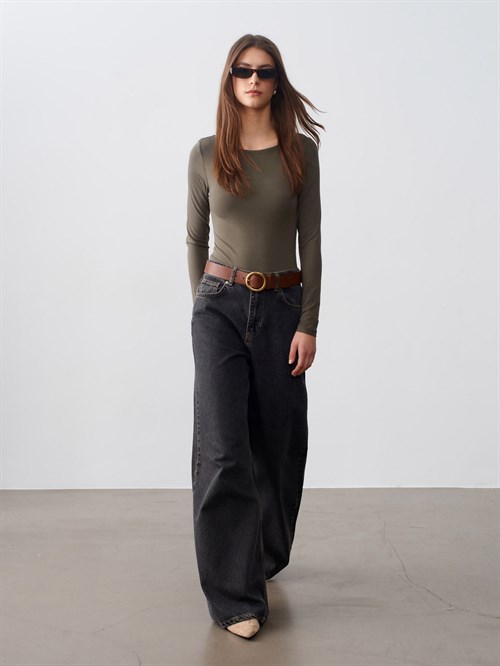 Wholesale Womens Khaki Scoop-Neck Bodysuit