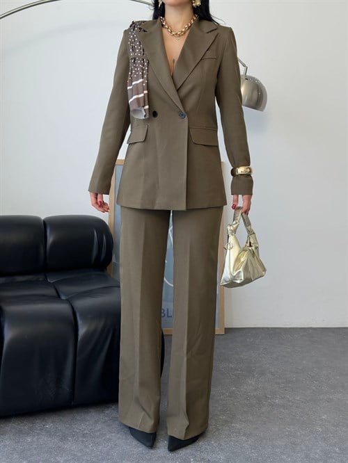 Wholesale Womens Khaki Two-Piece Suit 