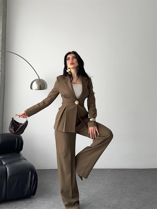 Wholesale Womens Khaki Two-Piece Suit 
