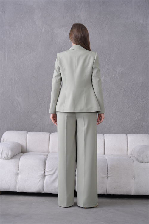 Wholesale Womens Menthol Plus Size Two-Piece Suit 