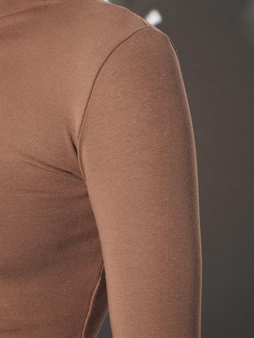 Wholesale Womens Mink Mock-Neck Knit Top