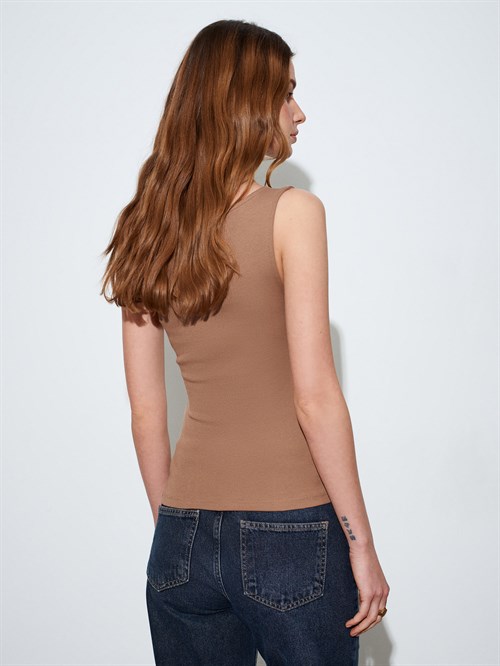 Wholesale Womens Mink Side Gathered Boat-Neck Top