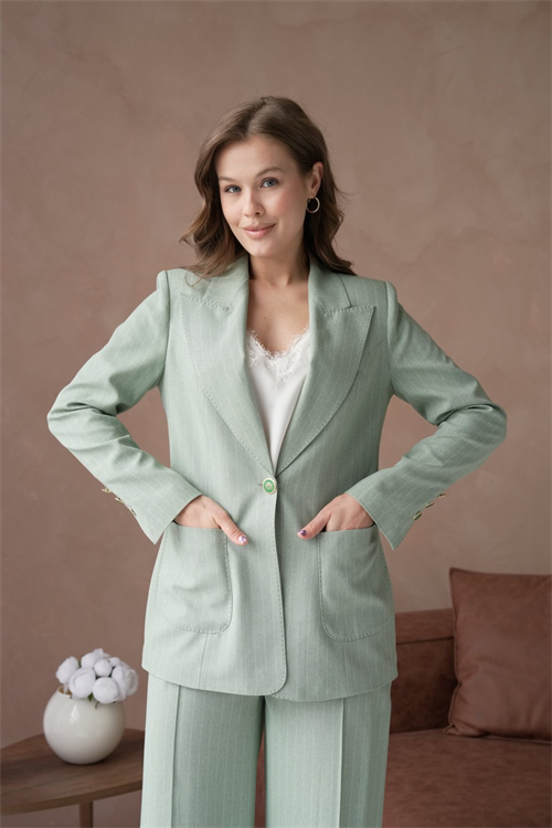 Wholesale Womens Mint Plus Size Two-Piece Suit 
