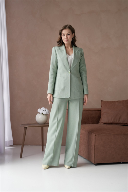 Wholesale Womens Mint Plus Size Two-Piece Suit 