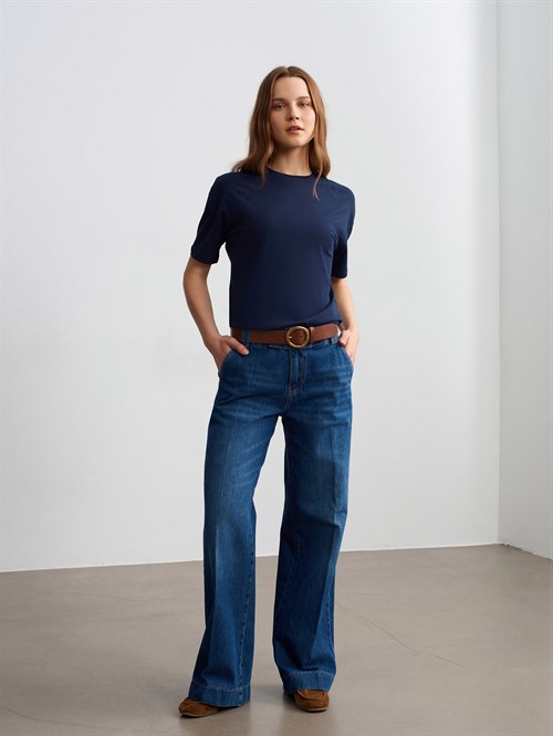 Wholesale Womens Navy Basic T-Shirt