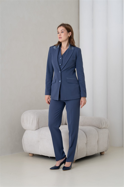 Wholesale Womens Royal Blue Three-Piece Suit 
