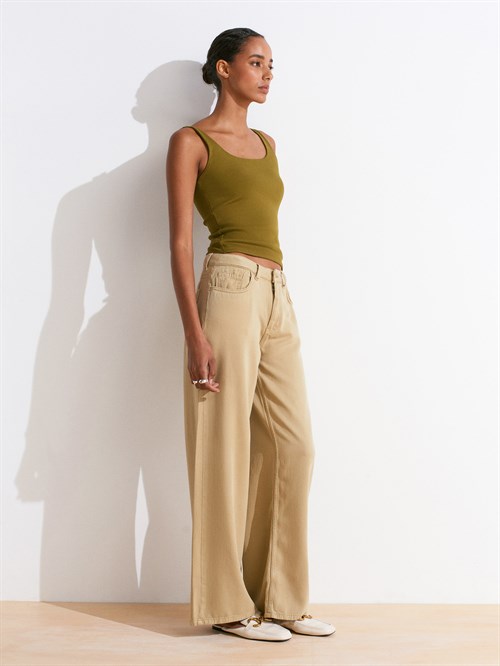 Wholesale Womens Olive Green Square-Neck Tank Top with Open Back