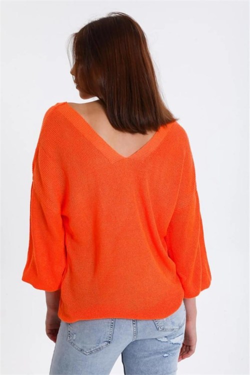 Wholesale Womens Orange Relaxed-Fit Mercerized Knit Sweater with Front and Back V-Neck