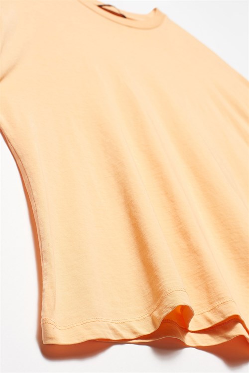 Wholesale Womens Peach Basic T-Shirt