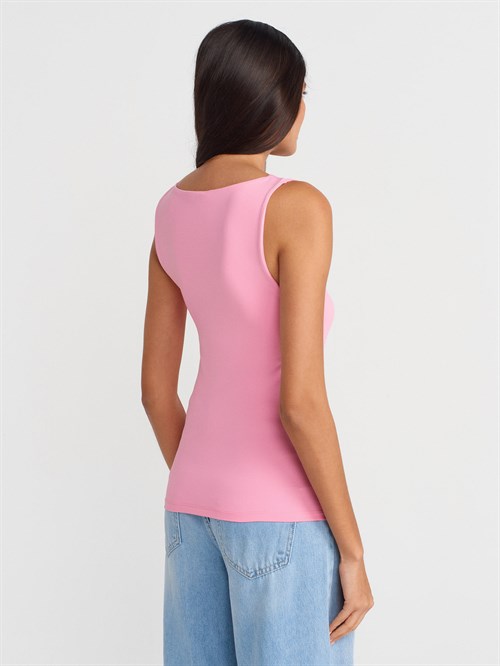 Wholesale Womens Pink Basic Tank Top with Thick Straps