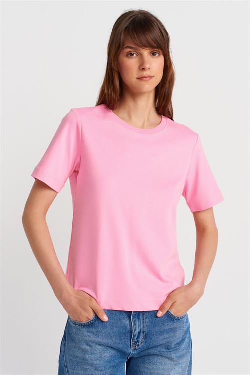 Wholesale Womens Pink Crew-Neck Basic T-shirt