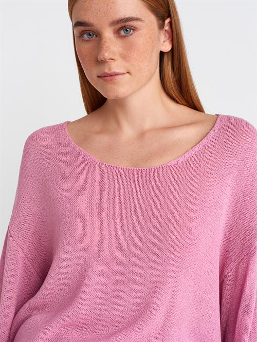 Wholesale Womens Pink Scoop-Neck Flowy Sweater