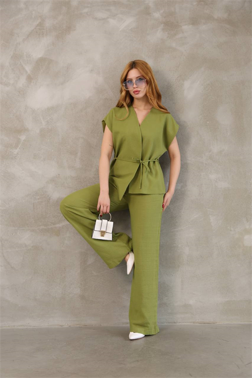 Wholesale Womens Pistachio Two-Piece Suit 