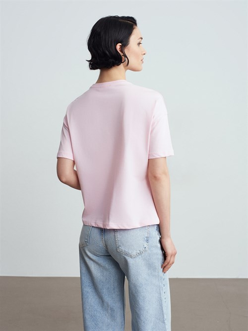 Wholesale Womens Powder Pink Basic T-Shirt