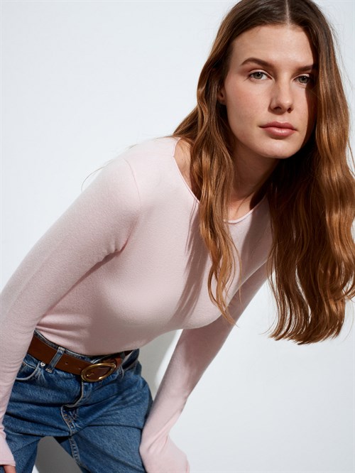 Wholesale Womens Powder Pink Cashmere Lightweight Knit Boat-Neck Sweater