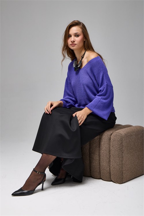 Wholesale Womens Purple Relaxed-Fit Mercerized Knit Sweater with Front and Back V-Neck