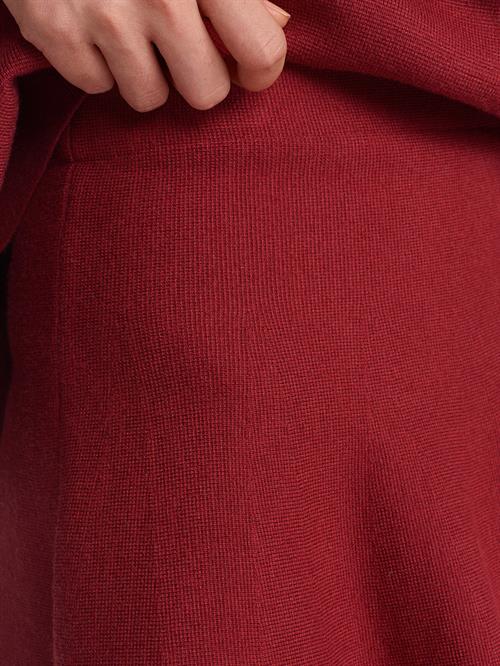 Wholesale Womens Red Elastic Waist Flounce Knit Skirt