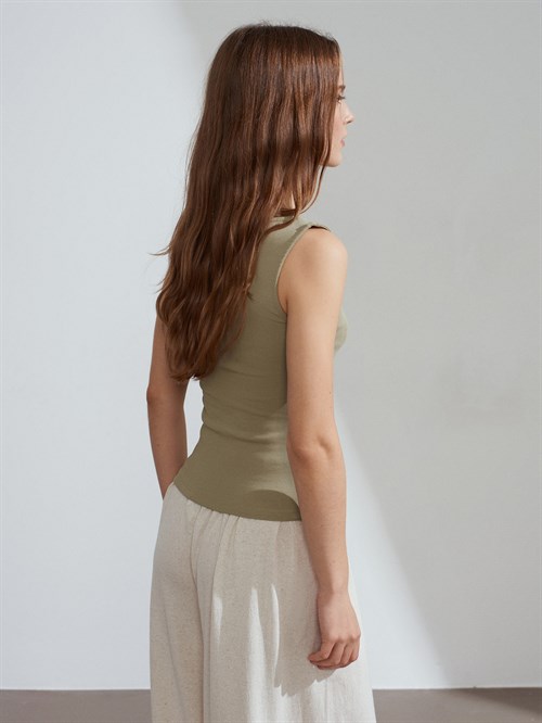 Wholesale Womens Sage Side Gathered Boat-Neck Top
