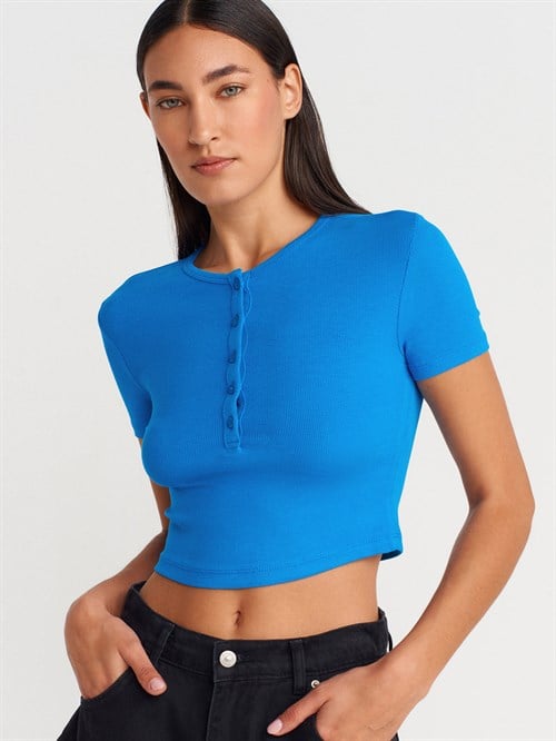 Wholesale Womens Sax Blue Crop T-Shirt with Button-Up Half Placket