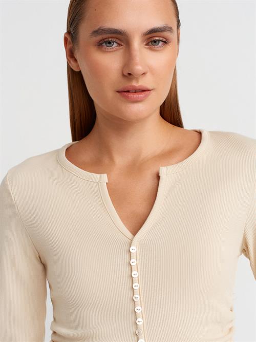 Wholesale Womens Stone Button Detailed Gathered Top