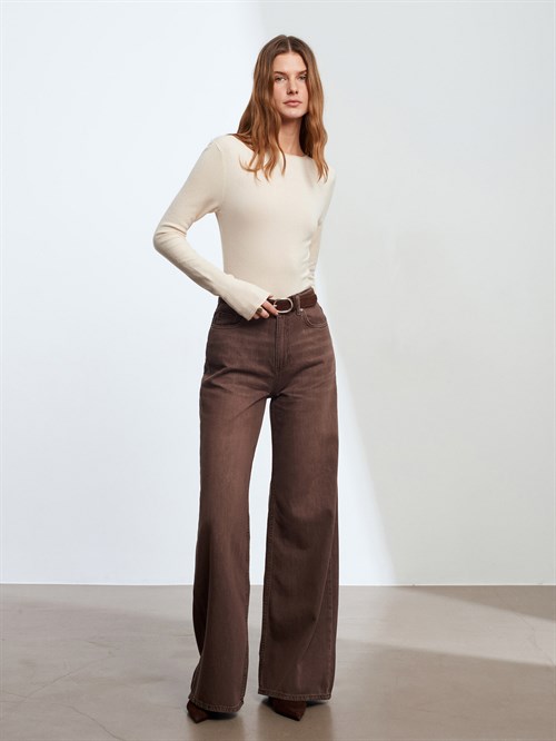 Wholesale Womens Stone Cashmere Lightweight Knit Boat-Neck Sweater