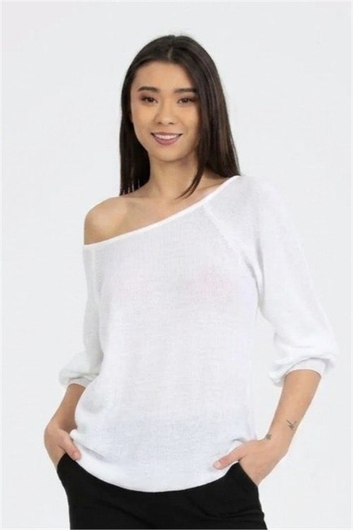 Wholesale Womens White Boat-Neck Mercerized Knit Sweater with Raglan Sleeves