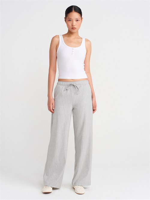 Wholesale Womens White Button-Front Tank Top