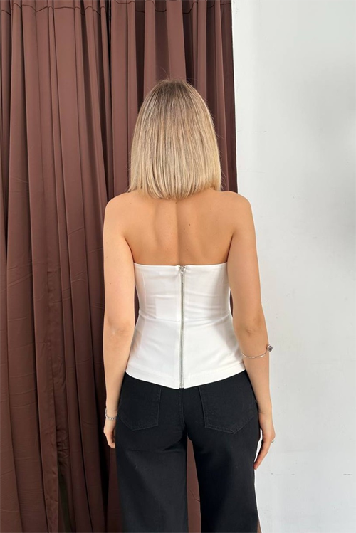 Wholesale Womens White Sleeveless Top with Rhinestone Buckle