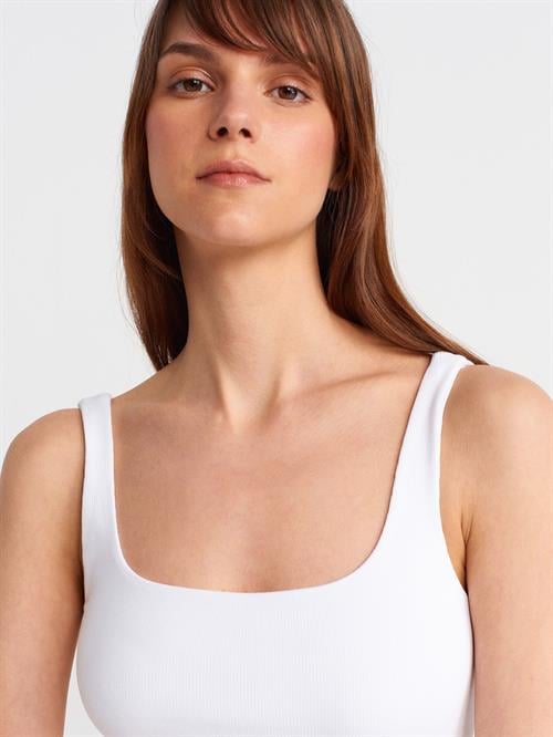 Wholesale Womens White Square-Neck Tank Top with Open Back