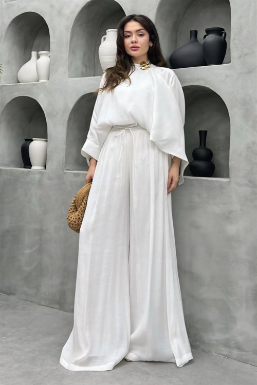 Wholesale Womens White Two-Piece Hijab Set